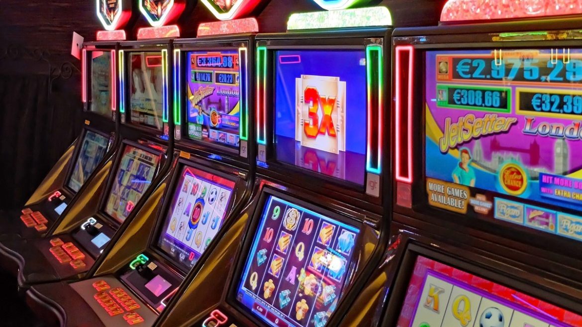 Enhancing Slot BigWins138 User Experience through Visual Elements and Design Features